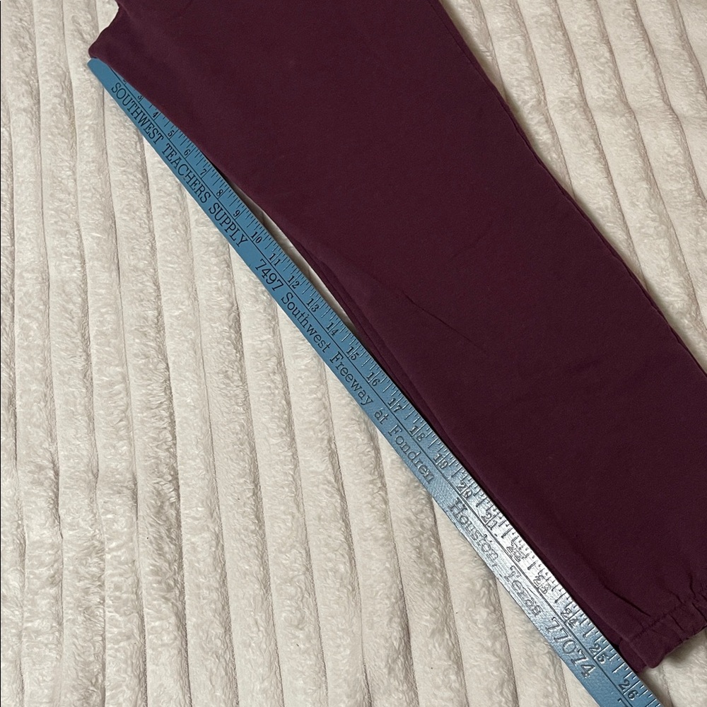 PINK VS Jogger | Size Medium - Picture 8 of 8